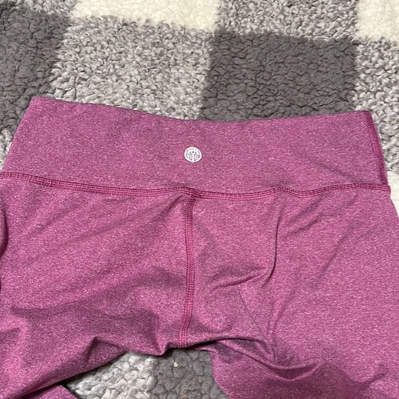 REI Athletic Capri Leggings Size Small - Picture 6 of 12